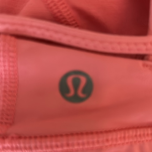 Lululemon sports bra - Picture 3 of 4